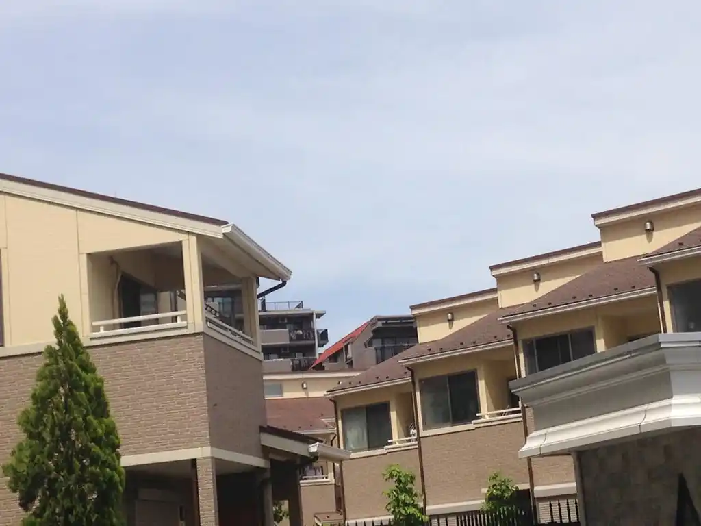 BARRY COURT 外観